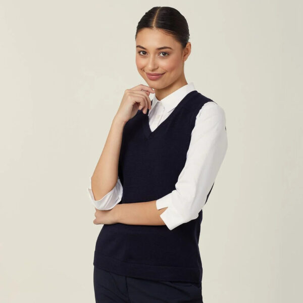 Workthreads | Merino Wool Textured Panel Vest – CAT5AR